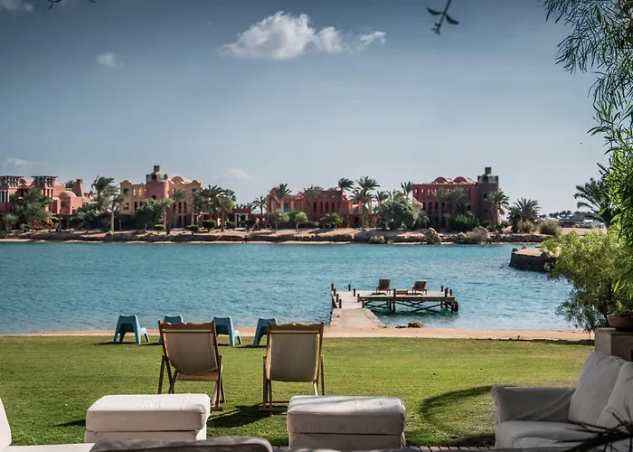 Beit El Mona Sanctuary - Sea & Boutique Front فيلة