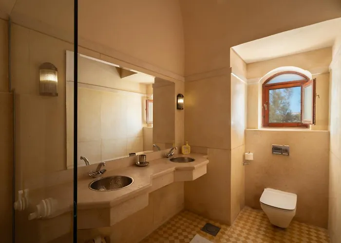 Beit El Mona Sanctuary - Sea & Boutique Front فيلة *