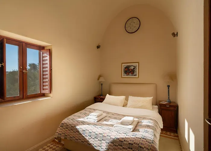 Beit El Mona Sanctuary - Sea & Boutique Front