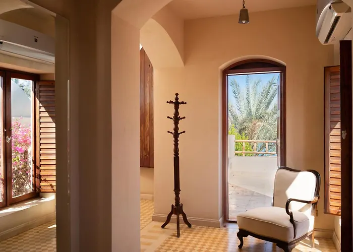 Beit El Mona Sanctuary - Sea & Boutique Front فيلة
