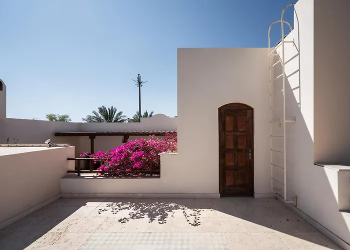 Beit El Mona Sanctuary - Sea & Boutique Front *