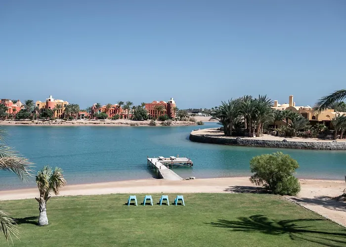 Beit El Mona Sanctuary - Sea & Boutique Front