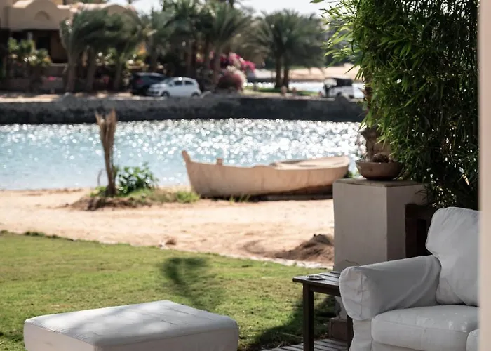 Beit El Mona Sanctuary - Sea & Boutique Front فيلة