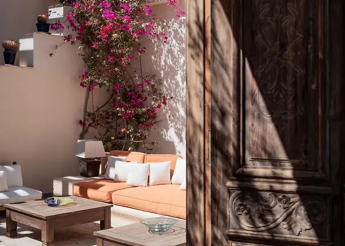 Beit El Mona Sanctuary - Sea & Boutique Front
