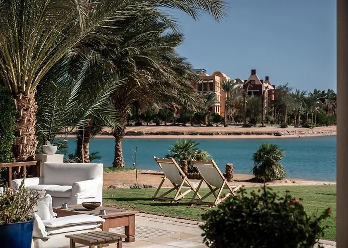 Beit El Mona Sanctuary - Sea & Boutique Front