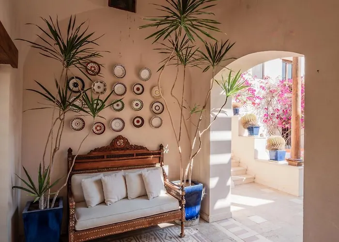 فيلة Beit El Mona Sanctuary - Sea & Boutique Front *